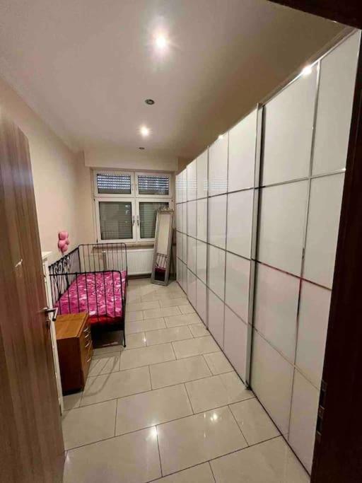 Modernes Appartement In Guter Lage In Essen Exterior foto
